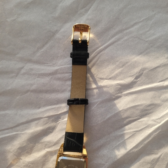 EGC NY Quartz Watch Black Band DOESN'T WORK - Picture 7 of 10